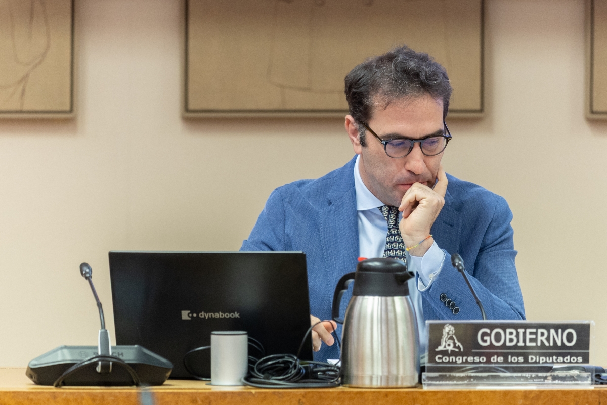 El ministro de Economía, Comercio y Empresa, Carlos Cuerpo, comparece en el Congreso de los Diputados.