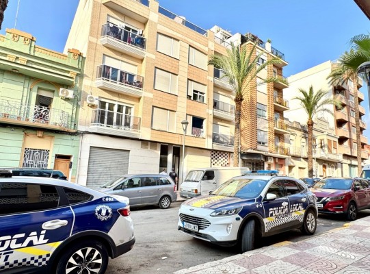 El Ayuntamiento de Picassent pide colaboración para acabar con los problemas de convivencia en un edificio okupado