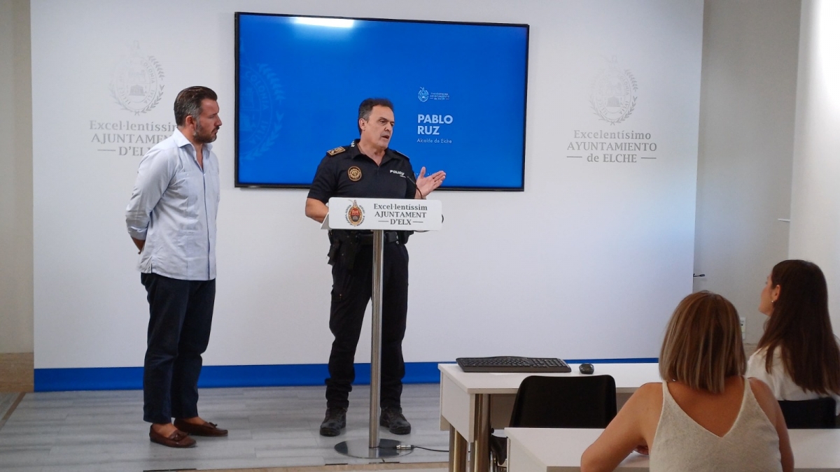 El Ayuntamiento de Elche plantea un refuerzo policial en Carrús 