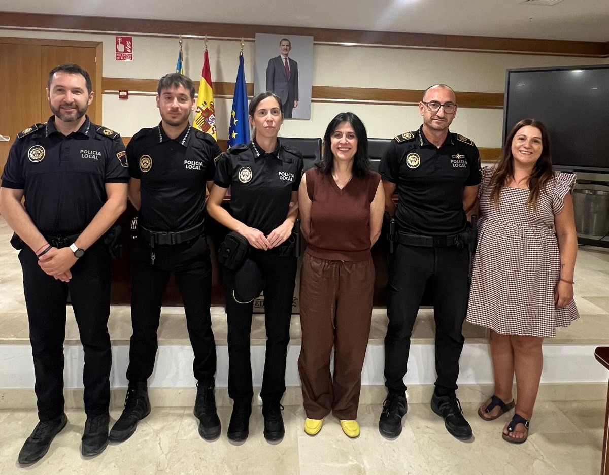 La Policía Local de Redován refuerza su plantilla con tres nuevos agentes