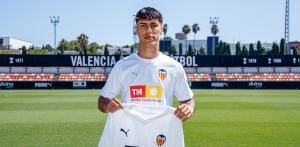 Lucas Núñez renueva con el Valencia CF hasta 2028