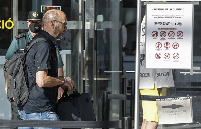 Archivo - Francis Puig, hermano del president de la Generalitat valenciana, acude a declarar por presuntas irregularidades en ayudas concedidas a sus empresas, a 23 de mayo de 2022, en Valencia (archivo)