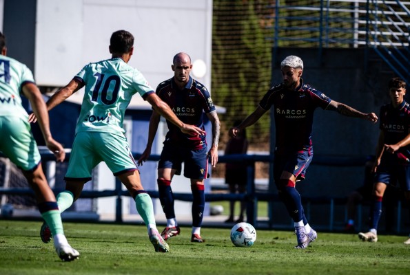 El Levante eleva su puesta a punto con un test ante el CD Teruel