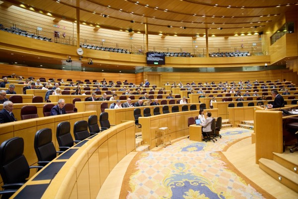 El PP suspende el debate en el Senado de la rebaja de penas de etarras