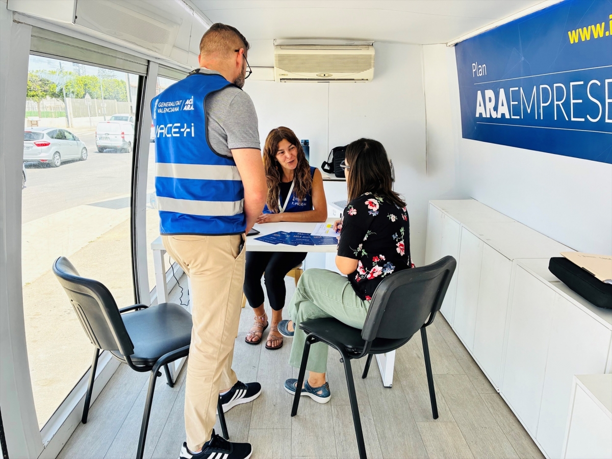 Comunitat Valenciana | Los agentes de proximidad acercan las ayudas del plan Ara Empreses a más de 3.200 pymes