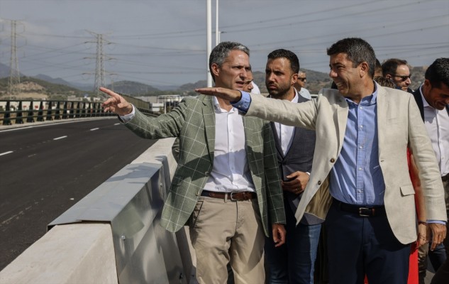 Mazón destaca que los plazos para la gigafactoría de Sagunt 