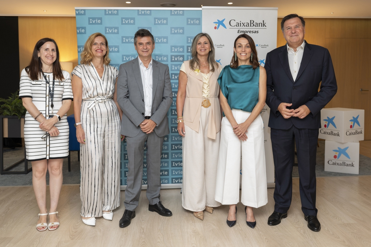 Tierra de empresas | CaixaBank e Ivie ratifican su colaboración para analizar la competitividad de empresas valencianas con el Observatorio GECE