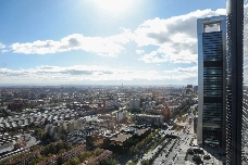 La murciana Baraka continúa la pelea judicial y presenta una demanda contra el traspaso de terrenos entre Adif y BBVA en la 'Operación Chamartín'
