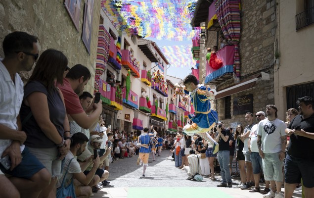La Diputación activa las ayudas para los gastos de la decoración de calles en el Sexenni de Morella