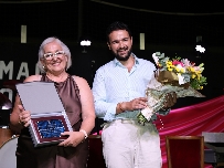 Portmán inicia sus fiestas patronales con el pregón de Mari Carmen García y el homenaje a los vecinos de honor 