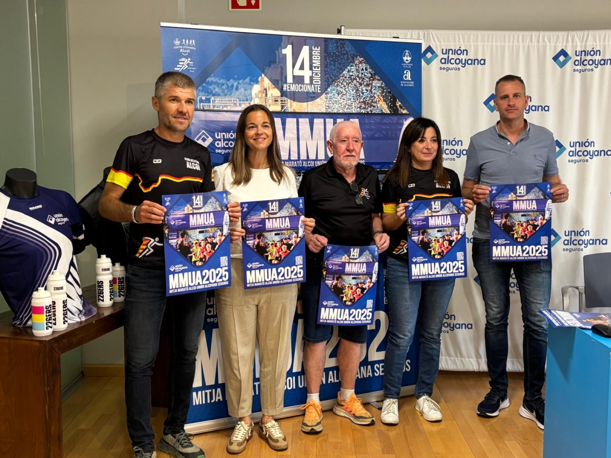 Presentada la 14 edición, con representantes del Club Atletisme Alcoi, Unión Alcoyana y el edil de Deportes. - 