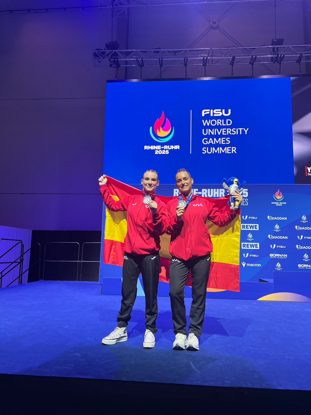 Irene Ros y Maia Llacer se consagran subcampeonas con España en los Juegos Mundiales Universitarios