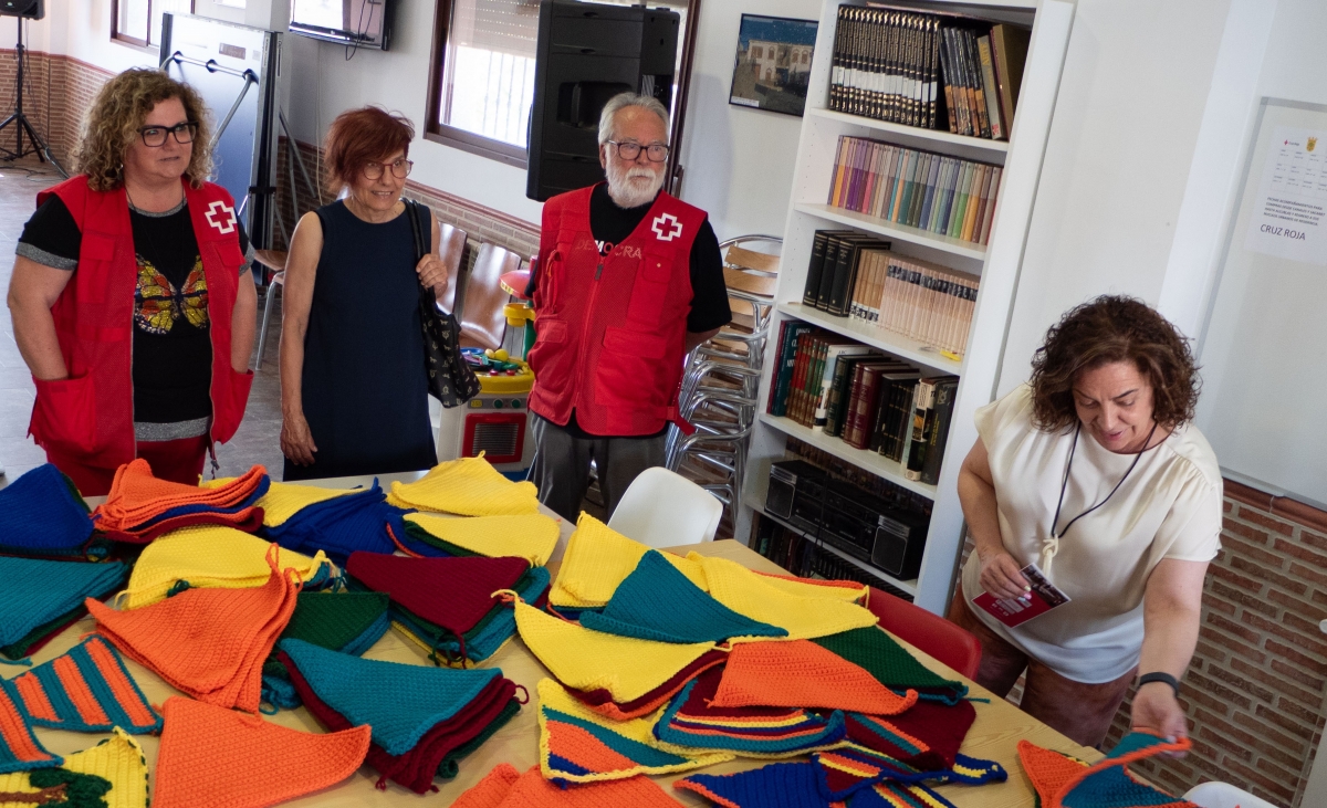 Cruz Roja y Diputación firman un acuerdo para mejorar la vida de los mayores de 65 que viven solos