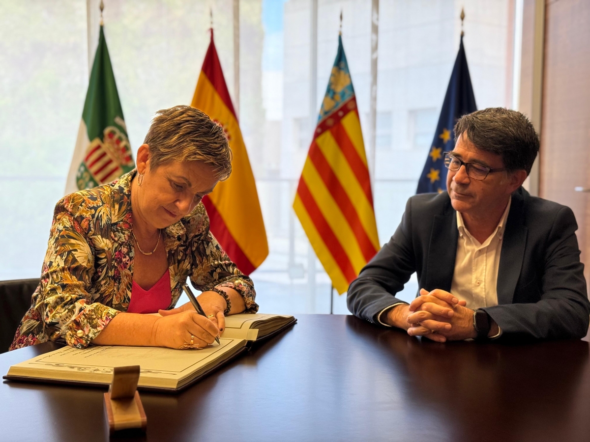 Marián Cano se ofrece como mediadora entre la GVA y San Vicente para ampliar suelo industrial