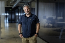 Kämpe, la 'startup' valenciana que forma en oficios técnicos y garantiza empleo en 100 días 