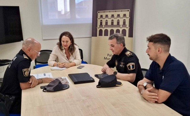 Más iluminación y grada para 1.500 espectadores: Gaetà Huguet 'muta' por los partidos del Castellón B