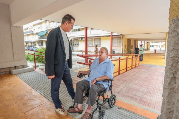 Elda concluye la remodelación integral de la pasarela de la calle Méjico para mejorar la accesibilidad