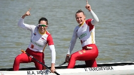 Viktoria Yarchevska, de la AD Pinatarense, es campeona del mundo sub-23 de C2 500