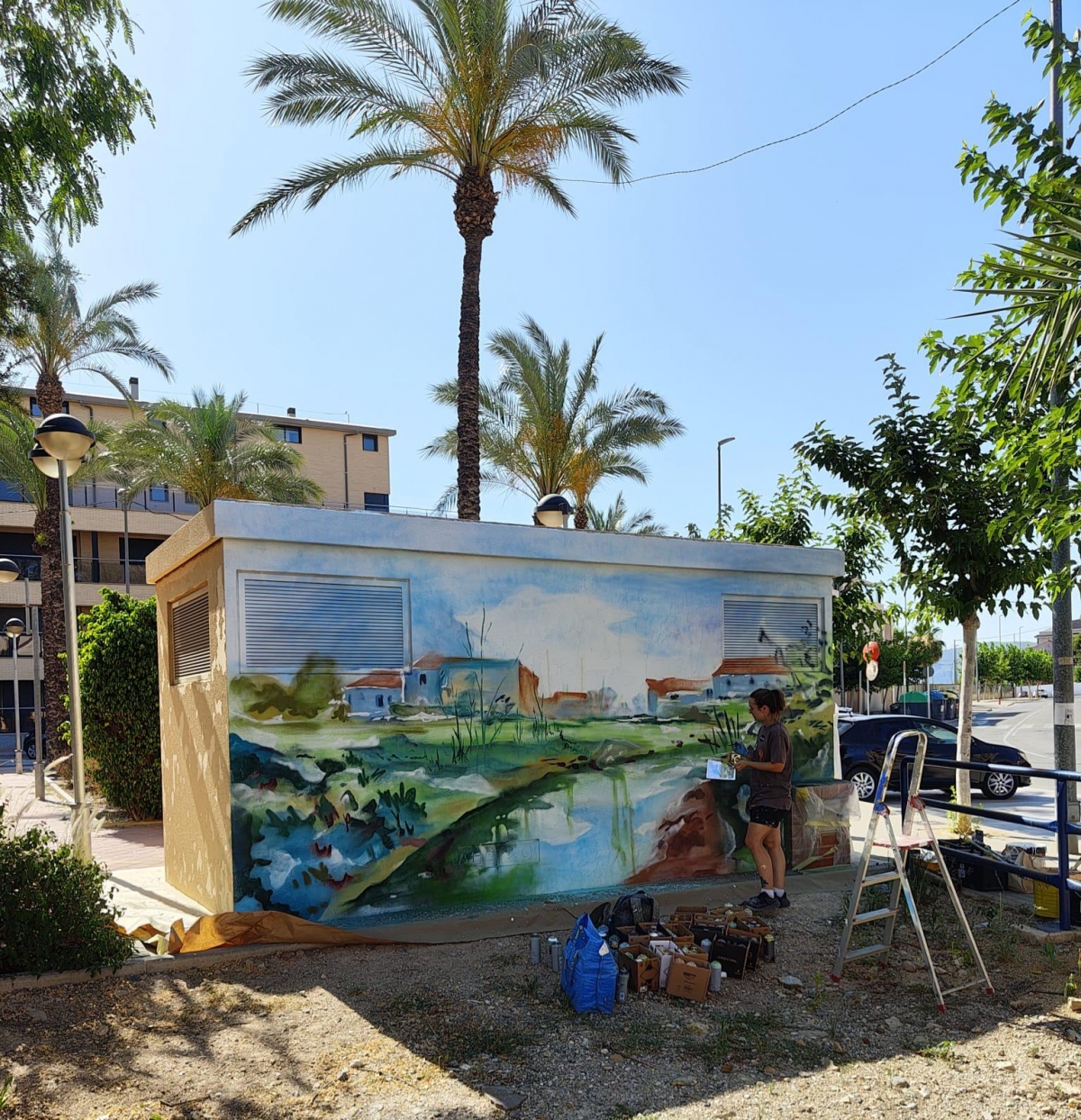 Grafiti en homenaje a la obra Amor por la tierra.