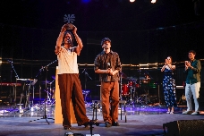 El Premio Paco Martín distingue el folklore del dúo murciano Maestro Espada