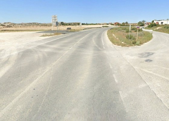 Fomento construirá una glorieta en el acceso de Fortuna
