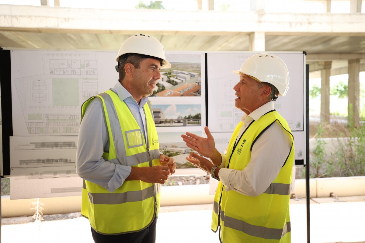 Carlos Mazón y Jorge Monferrer, en una visita a las obras - 