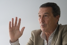 El conseller de Sanidad, citado como testigo por la trama del Hospital General a la que pagó "sin justificación"