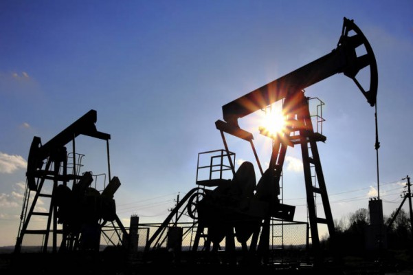 Oleada de desinversiones y reestructuraciones de deuda a la vista en las petroleras