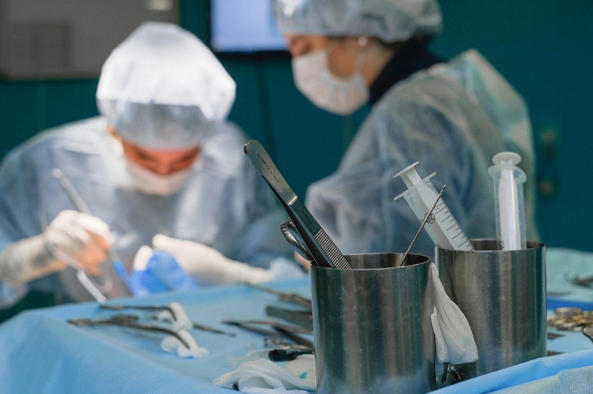 La apendicectomía laparoscópica: la técnica quirúrgica que reduce el dolor y acelera la recuperación