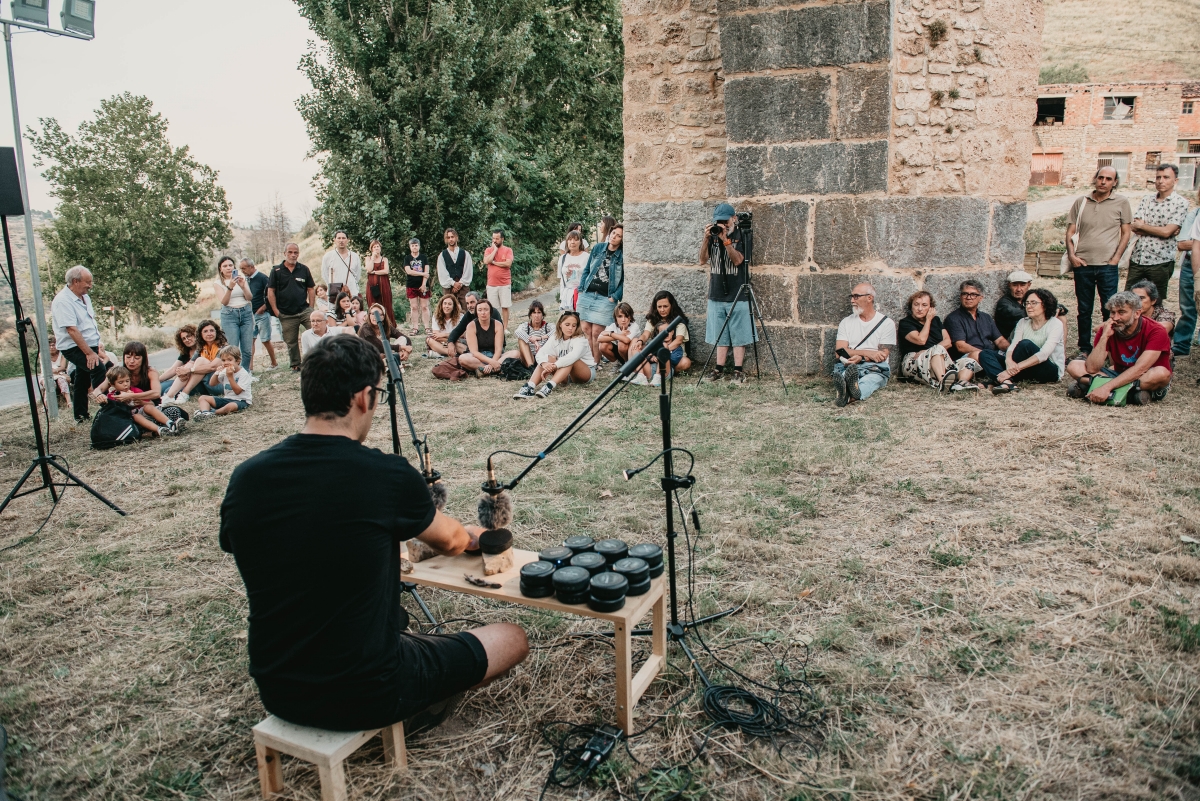 Un escenario al aire libre: Calle Contemporánea vive en Bejís su segunda edición con una gran acogida