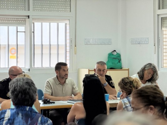 San Vicente y la policía prometen un mayor operativo de seguridad en el barrio de Santa Isabel