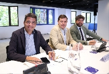 Feijóo confía en seis miembros del PPCV para su Ejecutiva Nacional, entre ellos Fabra y Mompó