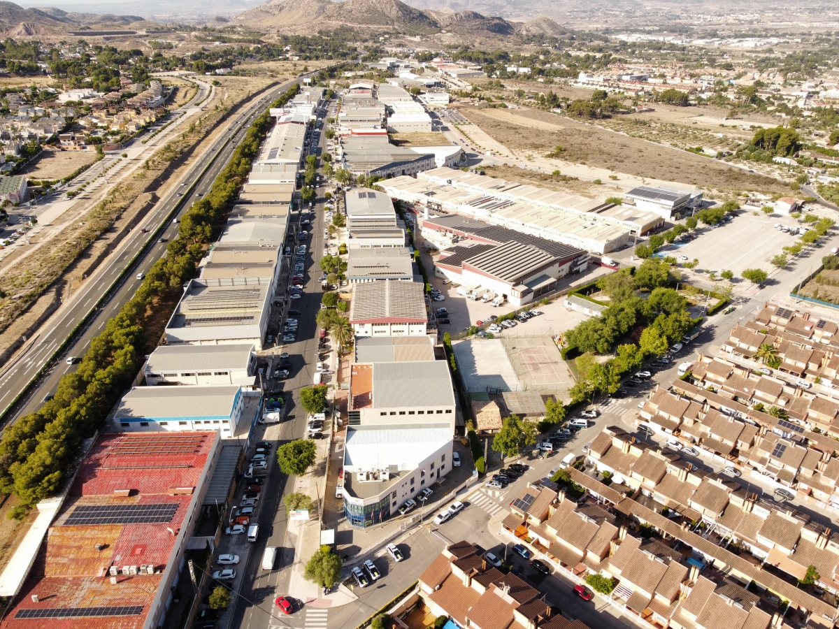 El IVACE destina más de 650.000 euros para mejorar las áreas industriales de Petrer 