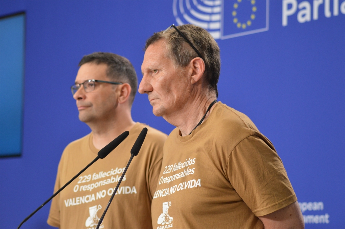 La Asociación de Damnificados por la Dana Horta Sud se reúne este miércoles con Feijóo, a quién pedirá la dimisión de Mazón