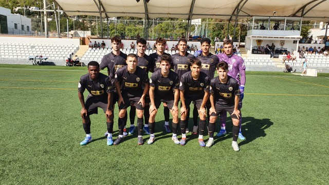 Derrota del Mestalla en su visita a la SCR Peña Deportiva