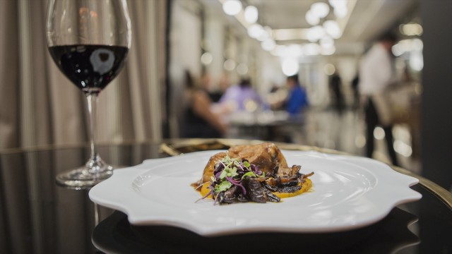 València suma ocho restaurantes a la 'We're Smart Green Guide', referente de gastronomía sostenible
