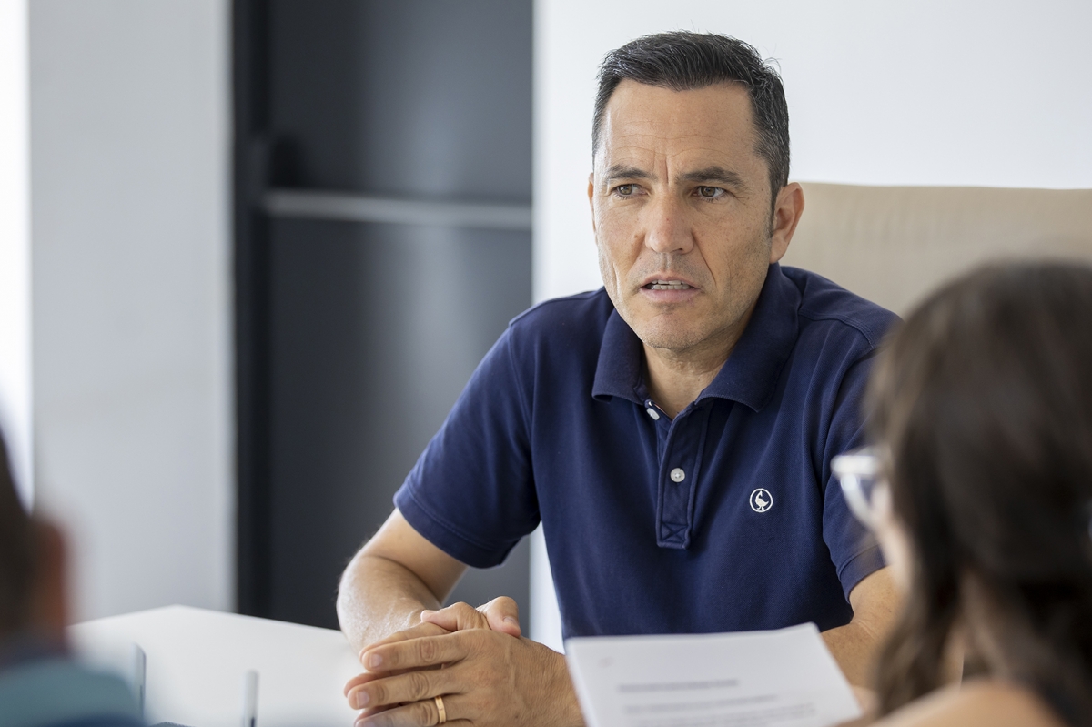 El alcalde de Canet, Pere Antoni, durante la entrevista con Valencia Plaza.