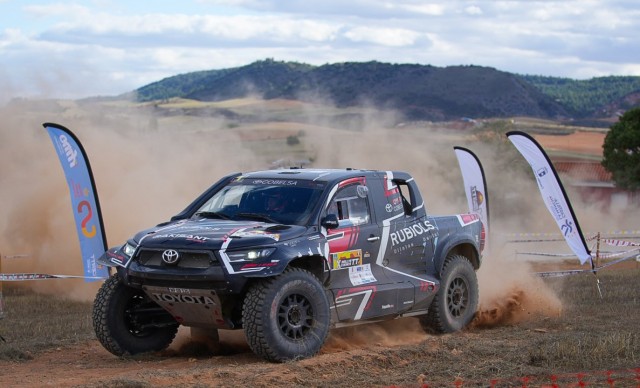 El piloto castellonense Santiago Carnicer gana el Rallye TT de Cuenca 