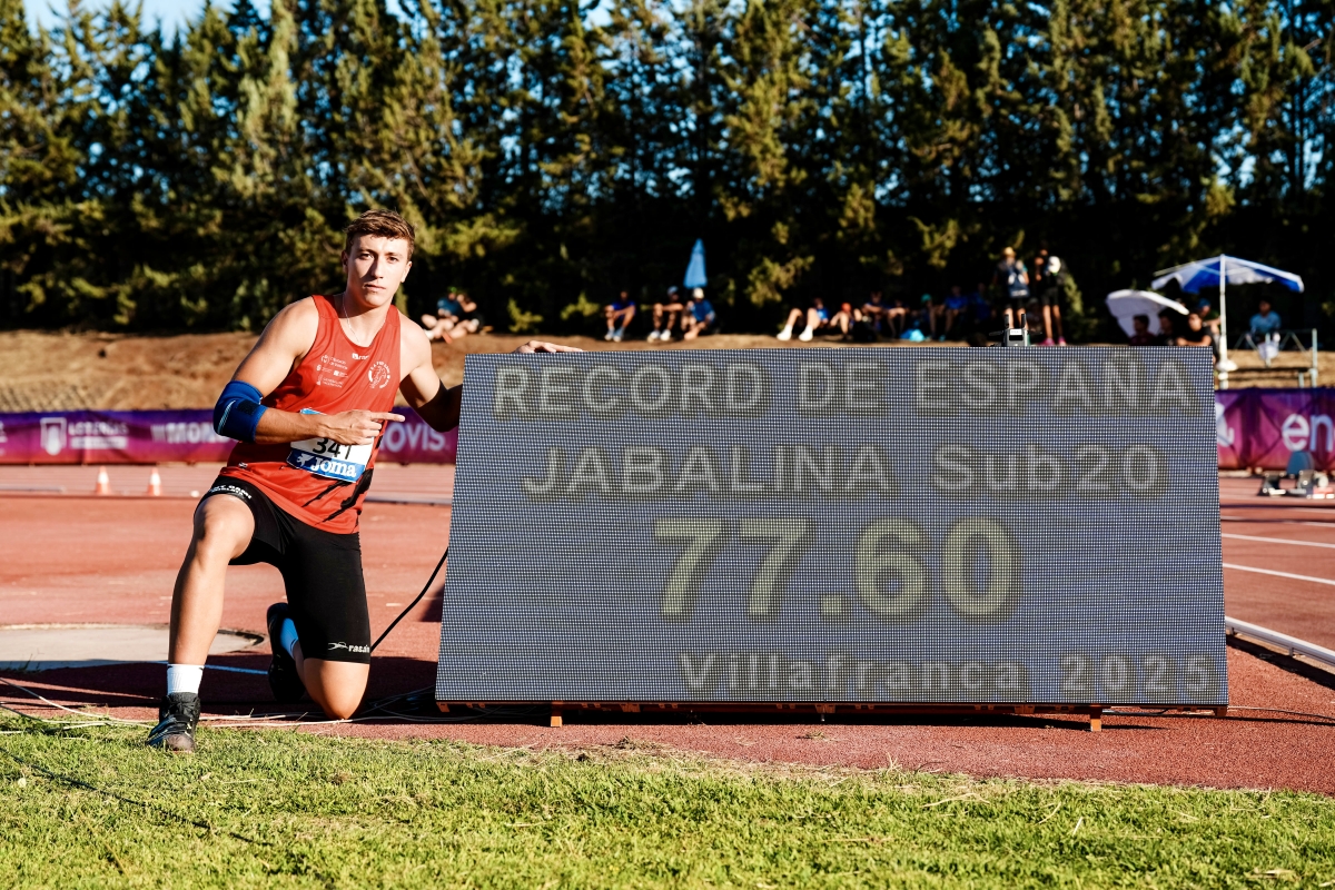 Rafa Mahiques da un salto en 2025 y llega como favorito al Campeonato de Europa sub20