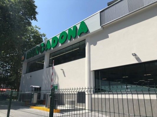 Iberdrola firma con Mercadona contratos de venta de energía 'verde' por más de 300 MW para la próxima década