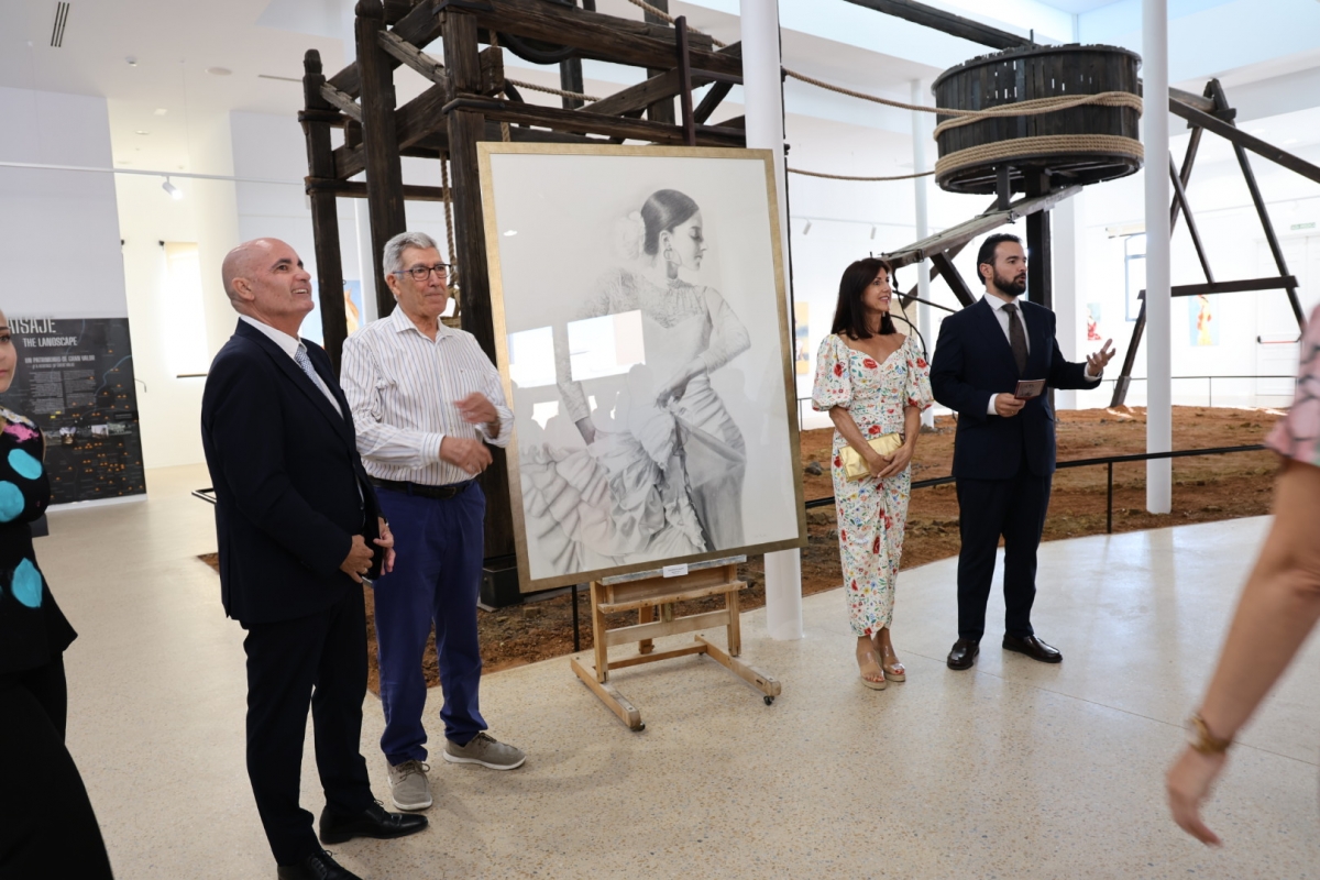 El arte de Perla Fuertes levanta el telón del Cante de las Minas: las imágenes de la inauguración de 'Latido Flamenco'