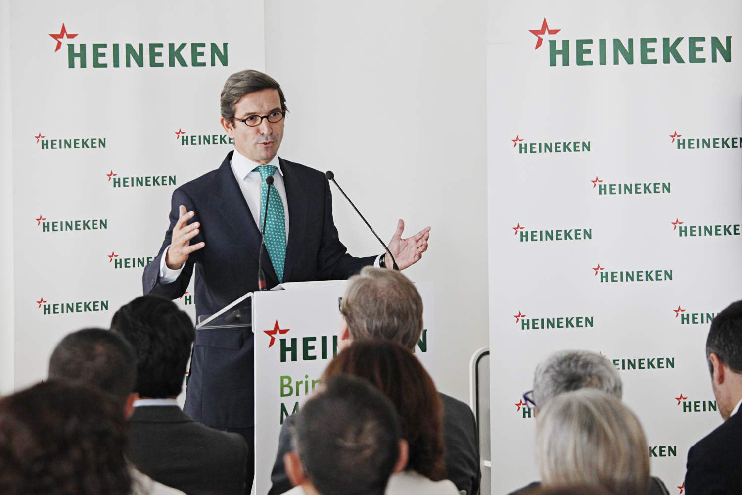 Heineken reduce un 28,3% el consumo de agua en la fabricación de cerveza