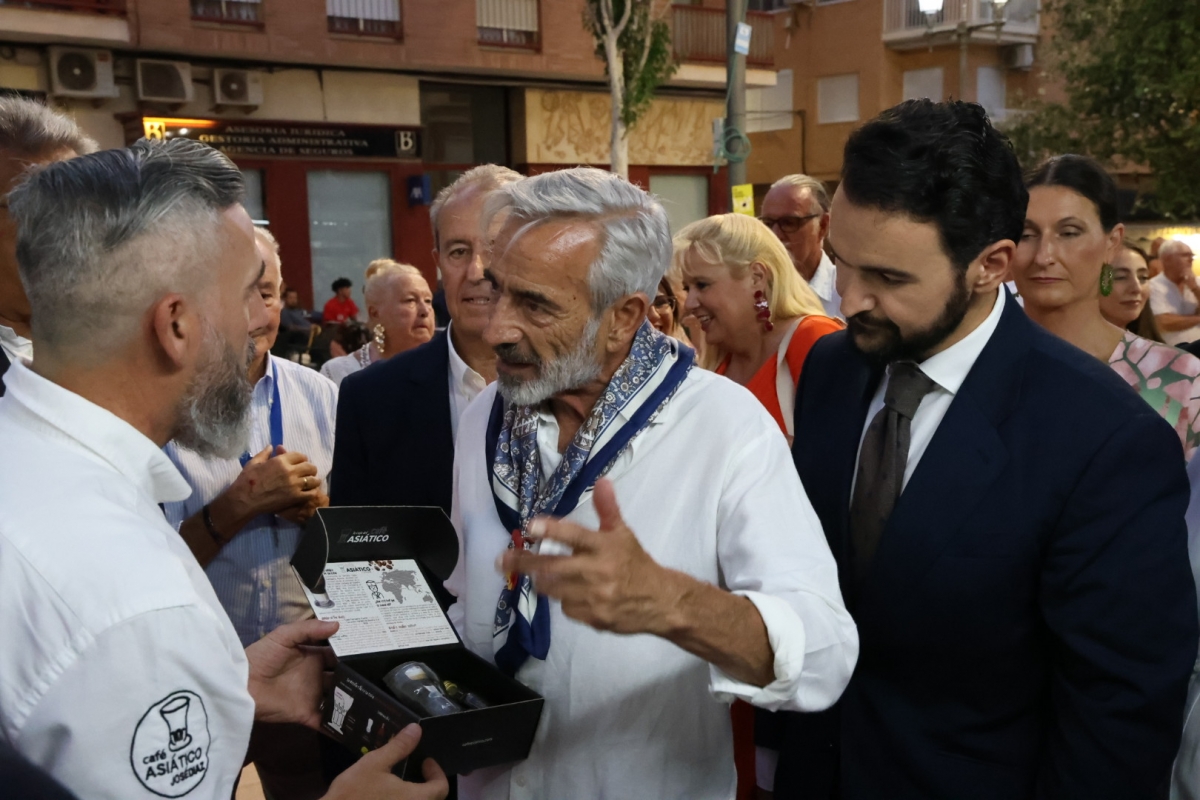 Raíz, legado y talento inundan la ‘Catedral del Cante: así se vivió el Día de La Unión en compañía de Imanol Arias