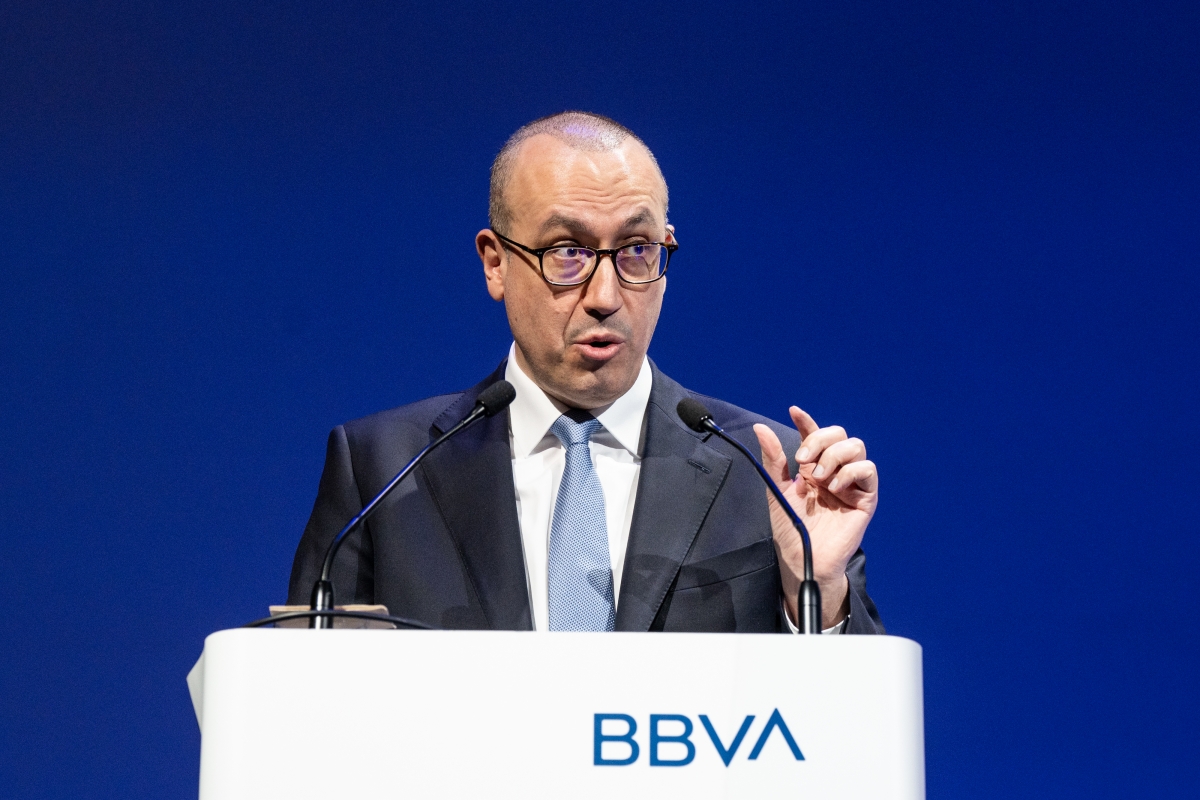 BBVA insiste en que la OPA al Sabadell es una 