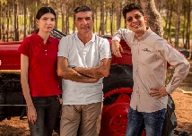 Rafa Cañizares Viticultor: el proyecto más íntimo de una familia que late al ritmo del vino