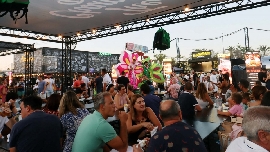 La ruta de 'The Champions Burger' hace parada en Benidorm con 16 hamburguesas a concurso