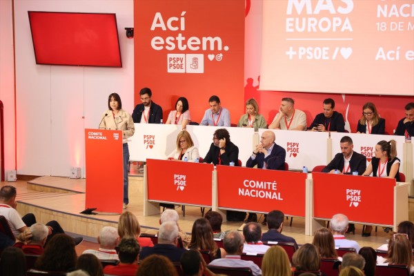 El entorno de Morant apostará por el fin de la organización provincial en el congreso del PSOE