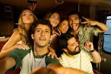 Finaliza el rodaje de 'Toda la verdad de mis mentiras', la nueva alianza de Netflix y la valenciana Elísabet Benavent