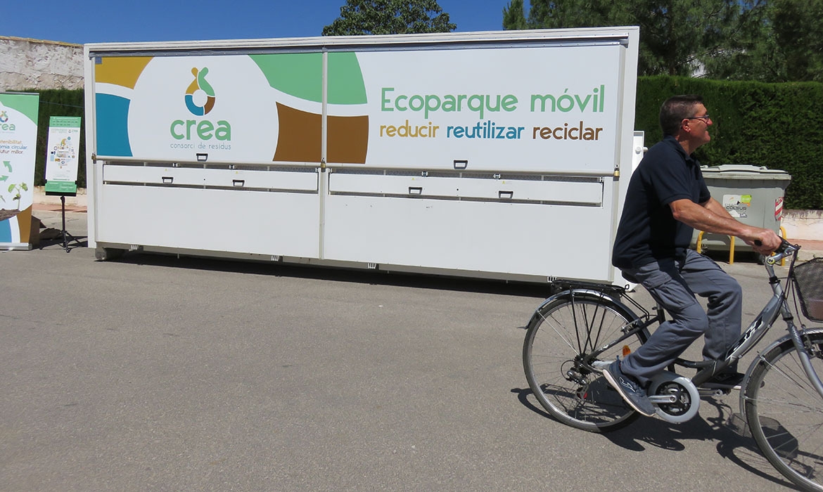 El Consorcio Crea refuerza su red de ecoparques móviles e impulsará la separación de residuos en origen