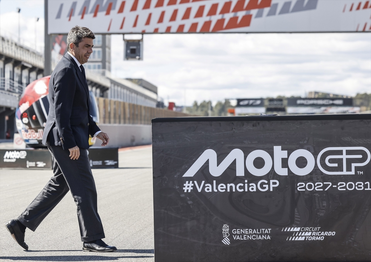 El president de la Generalitat valenciana, Carlos Mazón, visita las obras de reconstrucción del Circuito Ricardo Tormo
